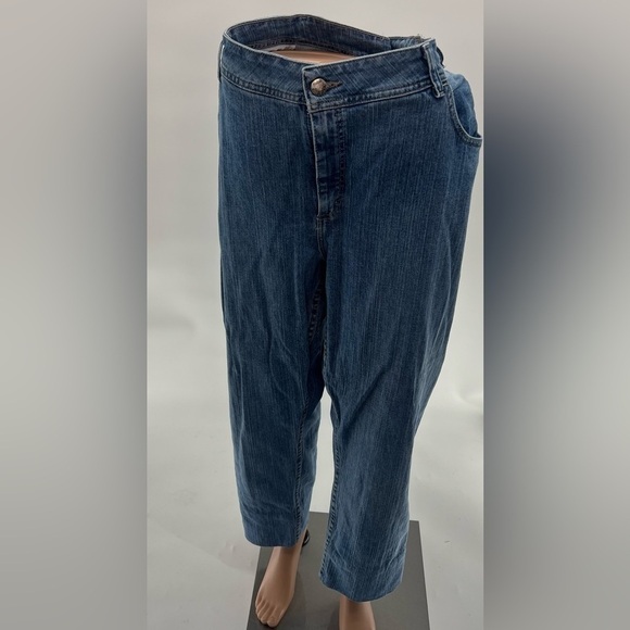 Women's Denim Relaxed Fit Blue Jeans – Size 24W P - Picture 2 of 5